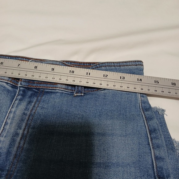 OAT New York Women Wide Leg Cropped Jeans Frayed Hem Blue Size 6 28 - Picture 5 of 8